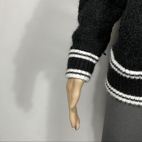 A New Day Womens Fuzzy Black Bomber Jacket - Picture 11 of 15